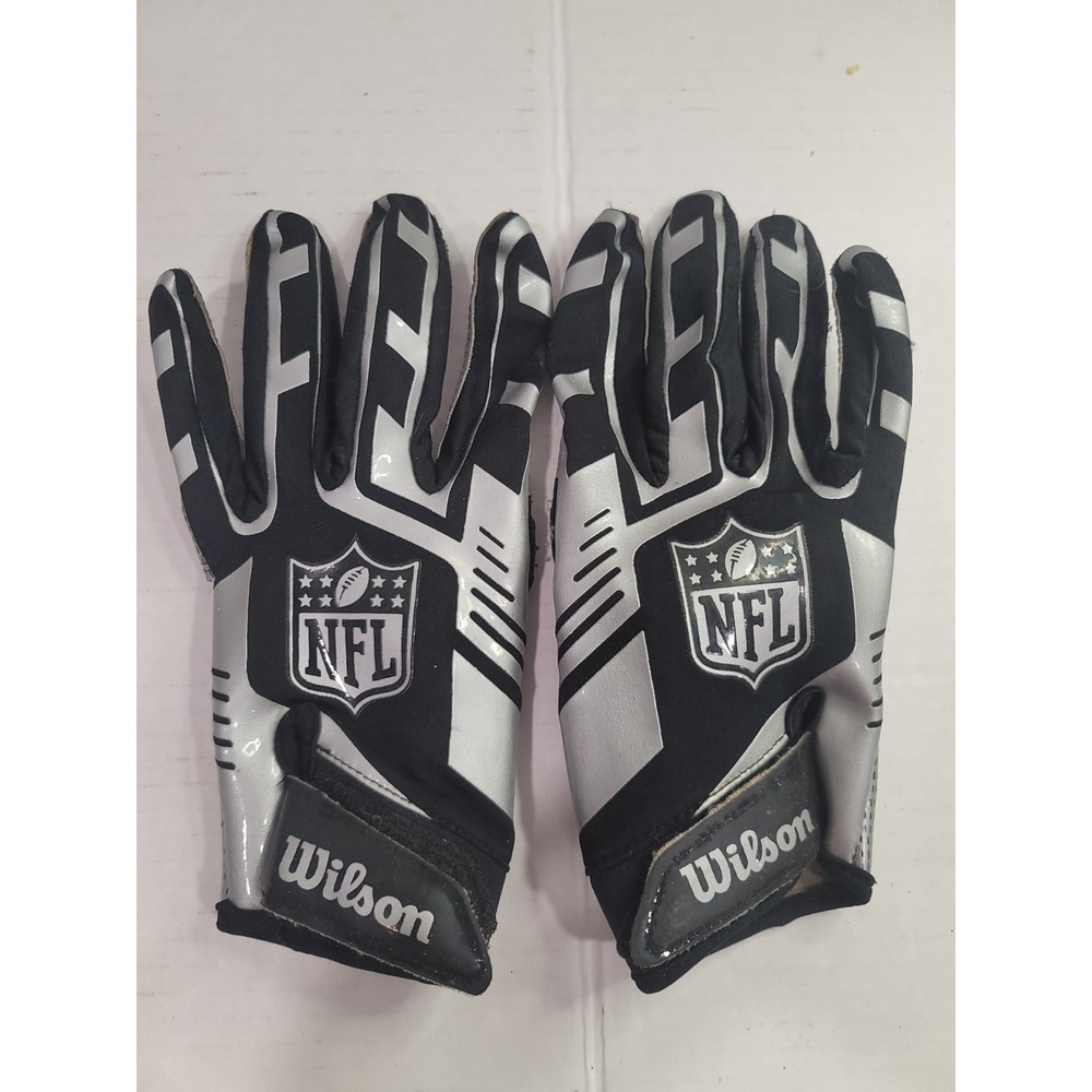 Wilson NFL sticky gloves for football medium size Used Black & Silver good shape